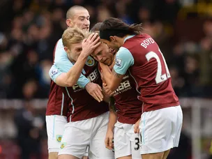Arfield, Ings fire Burnley ahead