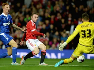 Manchester United lead Ipswich Town
