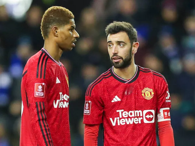 Manchester United's Bruno Fernandes and Marcus Rashford on January 8, 2024