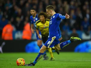 Vardy strikes again in Leicester victory