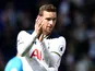 Tottenham Hotspur's Vincent Janssen applauds fans on April 15, 2017