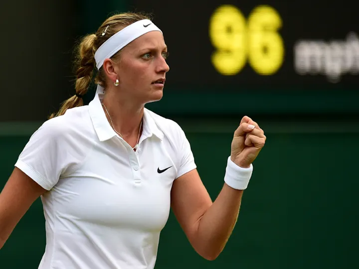 Kvitova books semi-final spot