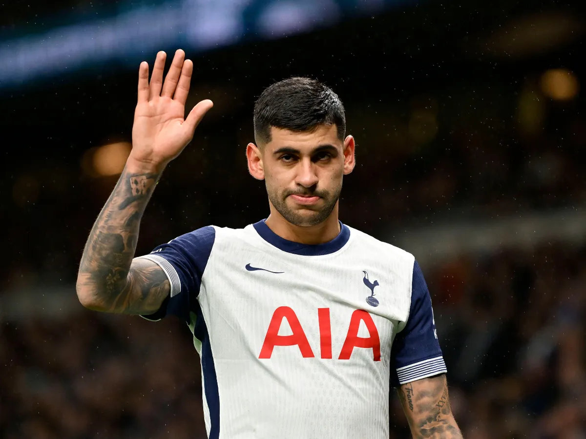 Tottenham players react as Cristian Romero posts goodbye message before £34.2m Atletico move